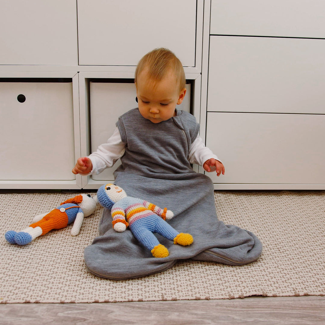 manymonths schlafsack ULTIMATIVER 2–12 Monate – Baby in Merino Cube ACID Schutzblech Streben hell cat Einbauposition::Flügeltür rechts L-Form für Logo